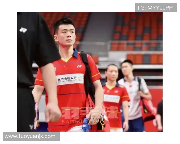 成都羽毛球队配合策略分析与实战应用探讨